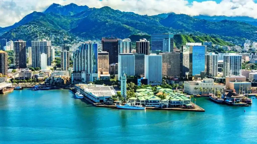 Best Airline Credit Card for Hawaii Travel